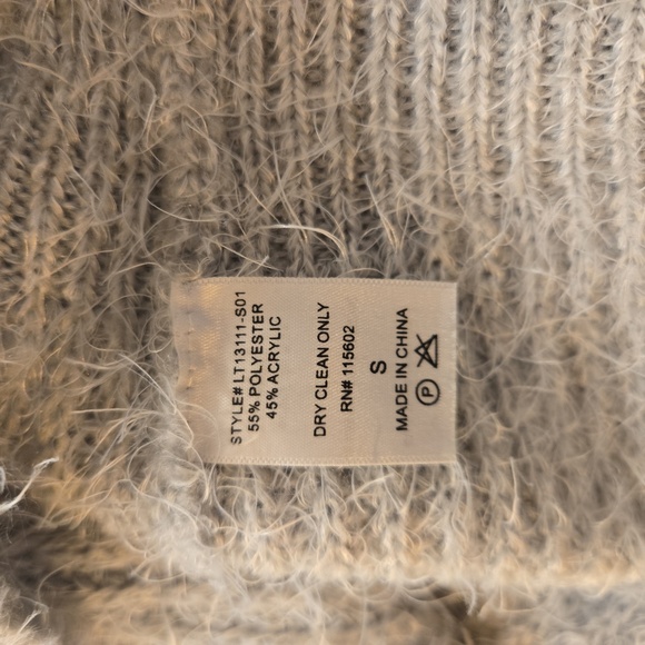 Lush Womens Bell Sleeve Pullover Knit Sweater Gray Size Small - Picture 10 of 11